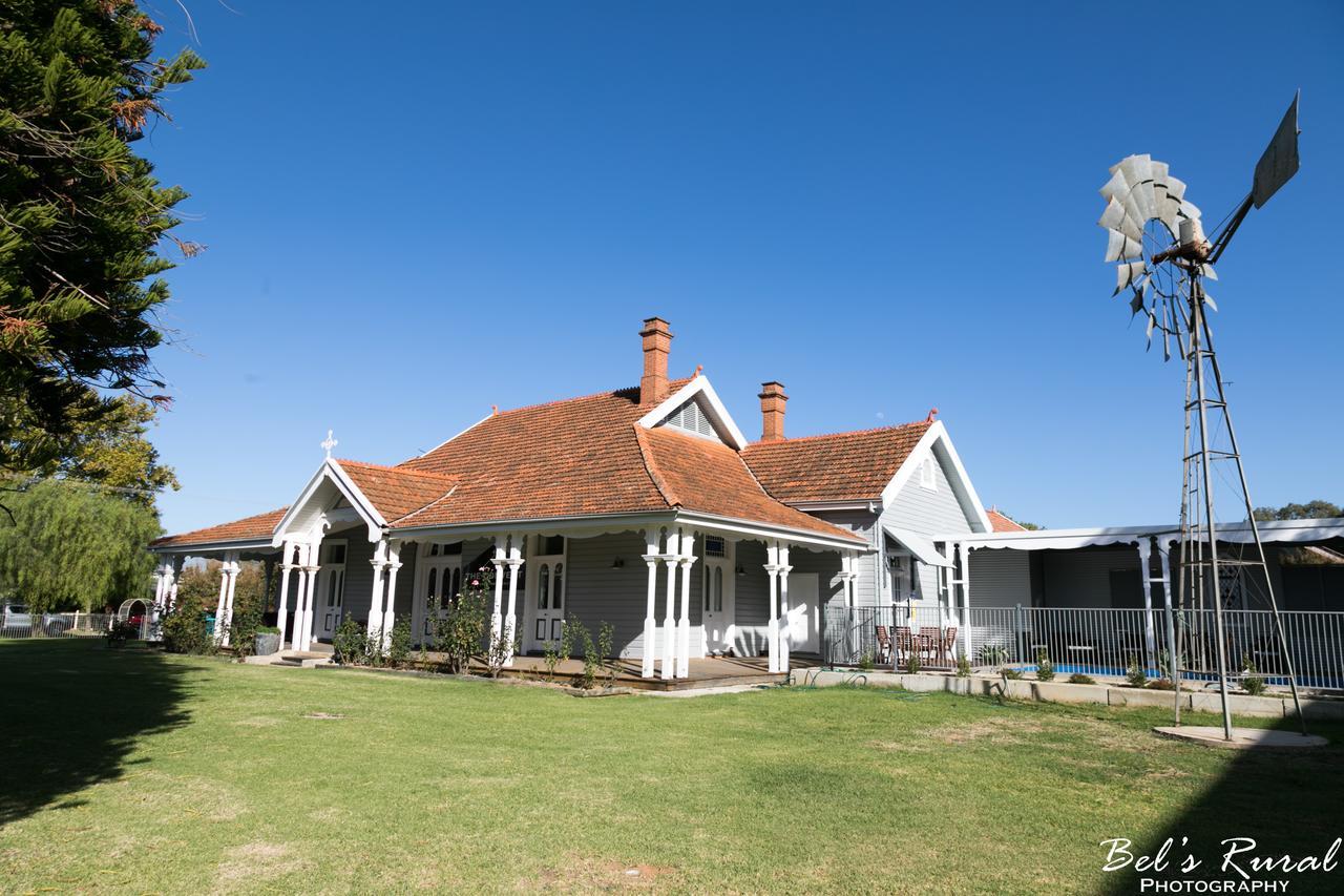 The Convent Boutique Accommodation ヘイ エクステリア 写真